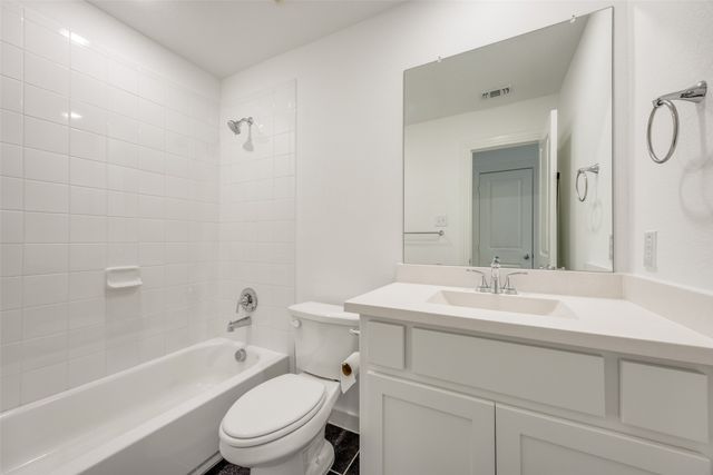 1327 Beach Boulevard, Sherman, TX 75090