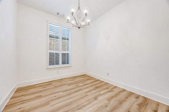 1327 Beach Boulevard, Sherman, TX 75090