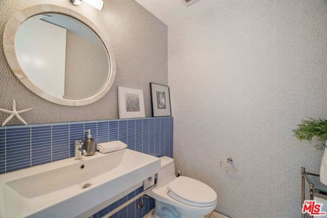 49 Brooks Avenue, Venice (los Angeles), CA 90291