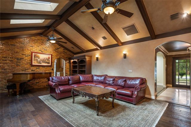 2009 WOODY DRIVE, Windermere, FL 34786