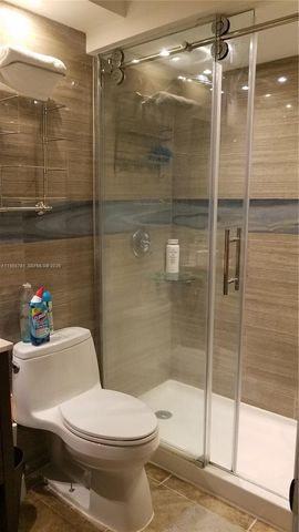 20814 San Simeon Way 108, Miami, FL 33179