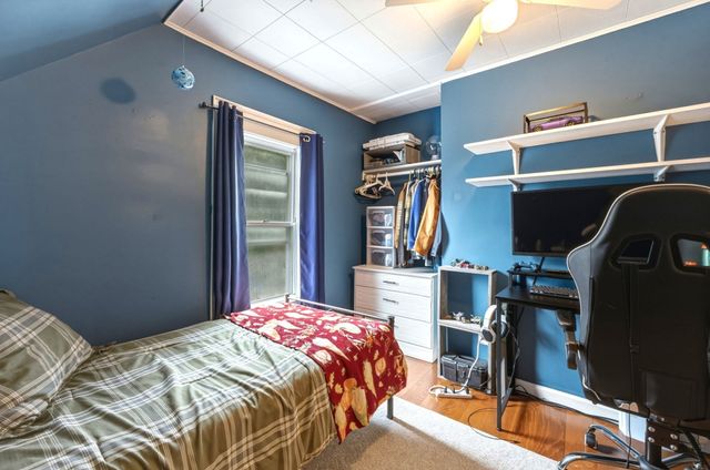 45 Nichols St, Gardner, MA 01440