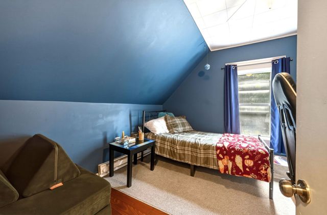 45 Nichols St, Gardner, MA 01440