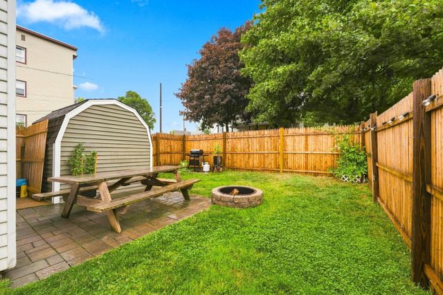 45 Nichols St, Gardner, MA 01440