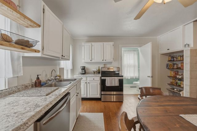45 Nichols St, Gardner, MA 01440