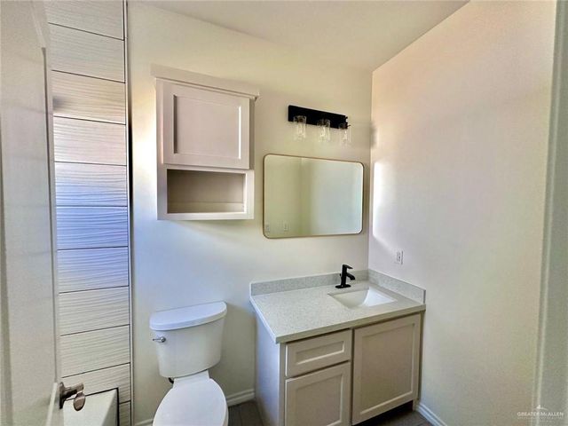 2517 Linva Avenue, Mcallen, TX 78541