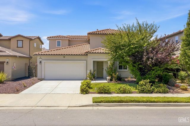 5808 Tandil Way, Bakersfield, CA 93306