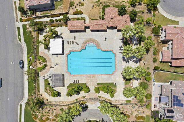 5808 Tandil Way, Bakersfield, CA 93306