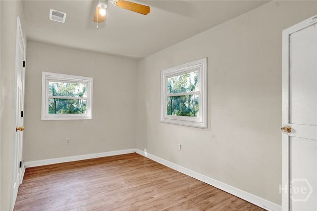 207 Cleland Avenue, Savannah, GA 31415