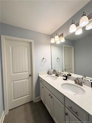 914 W Rowan SW Street, Fayetteville, NC 28301