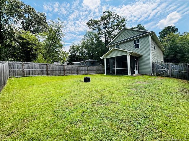914 W Rowan SW Street, Fayetteville, NC 28301