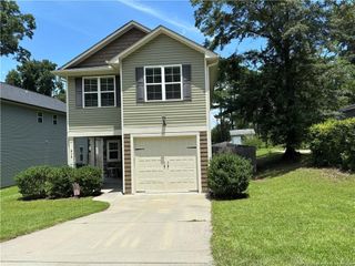 914 W Rowan SW Street, Fayetteville, NC 28301