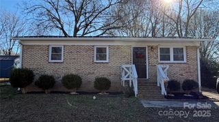 513 Holly Street, Dallas, NC 28034