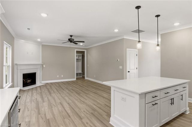 1956 Wild Rosewood Way, Winston-salem, NC 27103