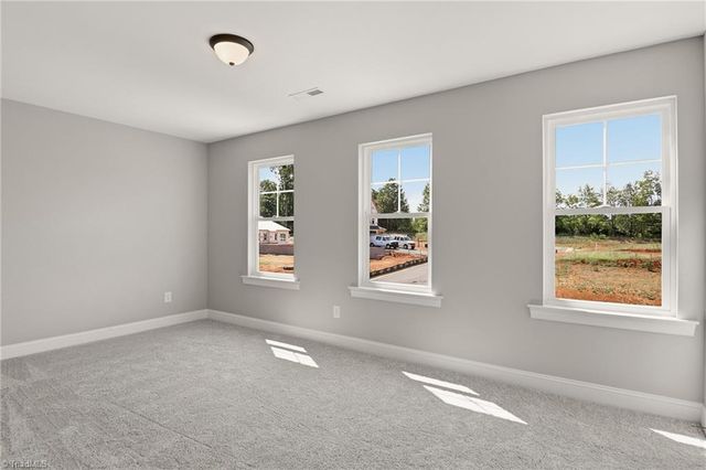 1956 Wild Rosewood Way, Winston-salem, NC 27103