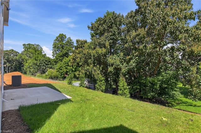 1956 Wild Rosewood Way, Winston-salem, NC 27103