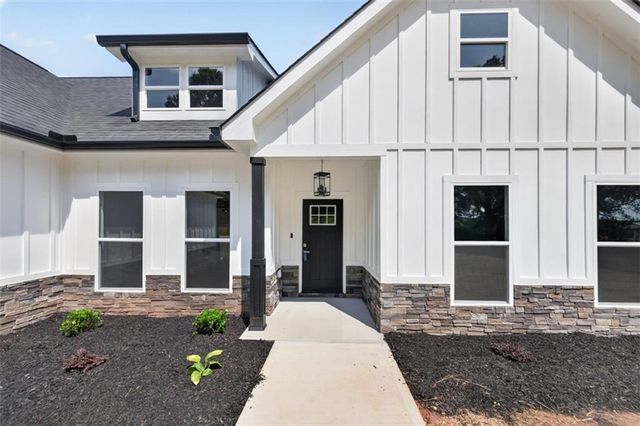 998 Hancock Bridge Road, Winder, GA 30680