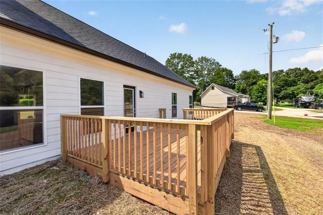 998 Hancock Bridge Road, Winder, GA 30680