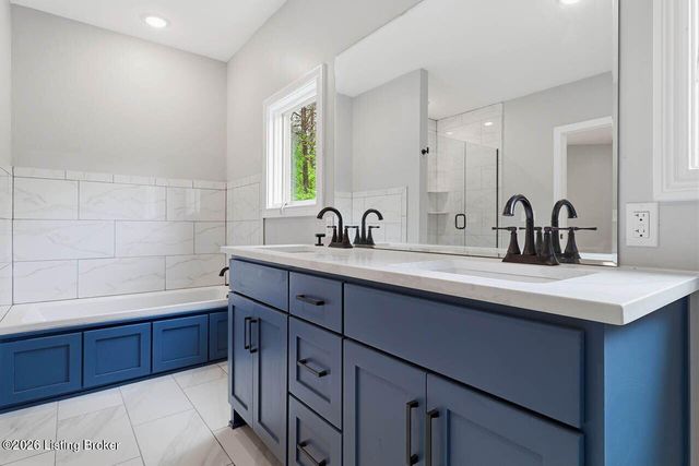 375 Wood Valley Ln, Louisville, KY 40299