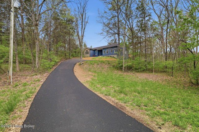 375 Wood Valley Ln, Louisville, KY 40299