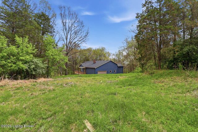 375 Wood Valley Ln, Louisville, KY 40299