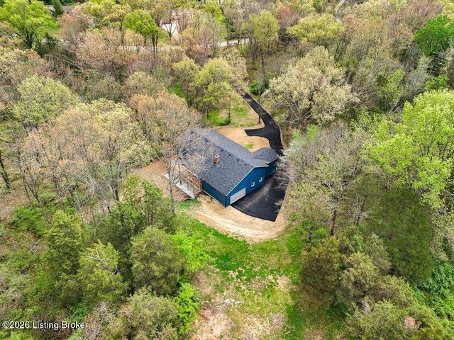 375 Wood Valley Ln, Louisville, KY 40299