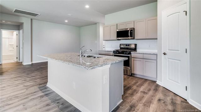 340 Sawyer Drive, Sulphur, LA 70665