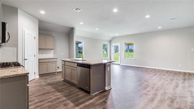 340 Sawyer Drive, Sulphur, LA 70665