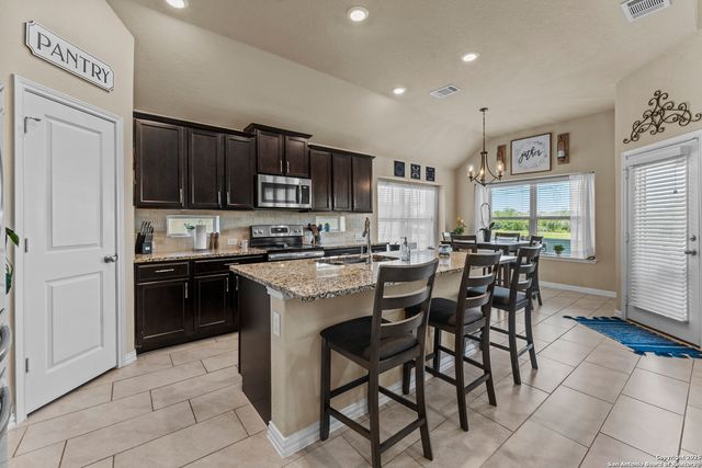 2013 Carter Ln, New Braunfels, TX 78130