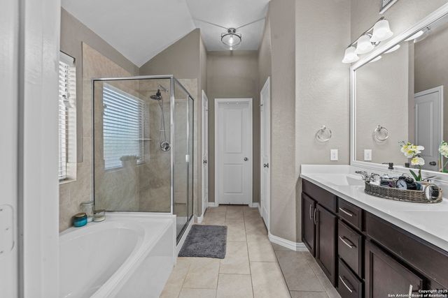2013 Carter Ln, New Braunfels, TX 78130
