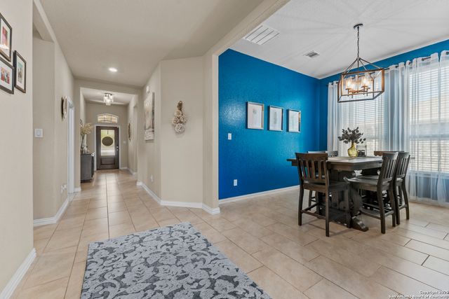 2013 Carter Ln, New Braunfels, TX 78130