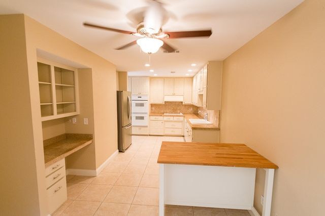 14816 Sopras Circle, Addison, TX 75001