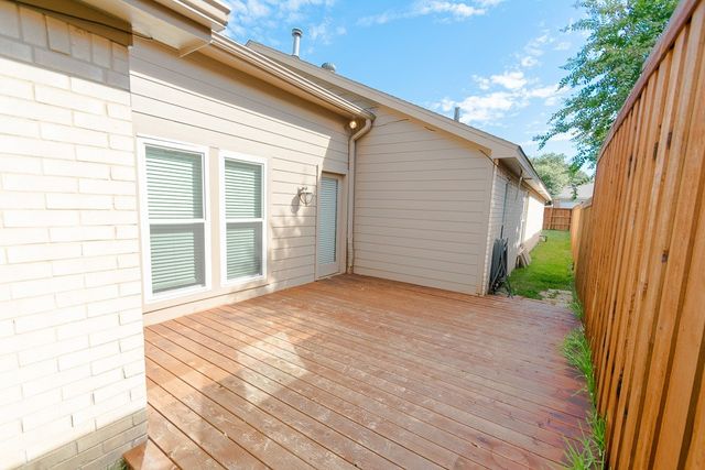 14816 Sopras Circle, Addison, TX 75001