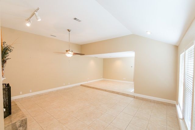 14816 Sopras Circle, Addison, TX 75001