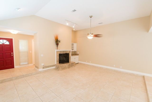 14816 Sopras Circle, Addison, TX 75001