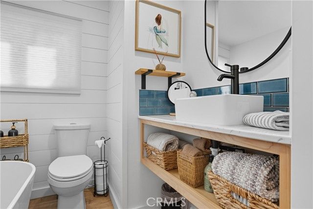 1120 E Mission Road 33, Fallbrook, CA 92028