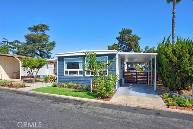 1120 E Mission Road 33, Fallbrook, CA 92028