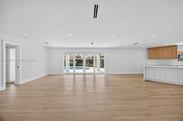 10380 SW 56th Ter, Miami, FL 33173