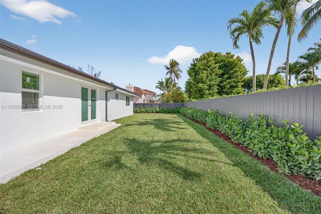 10380 SW 56th Ter, Miami, FL 33173