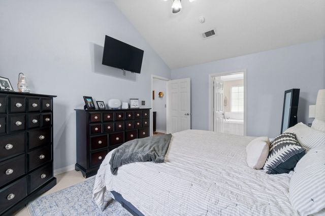 746 E Lake Drive, Livingston, TX 77351