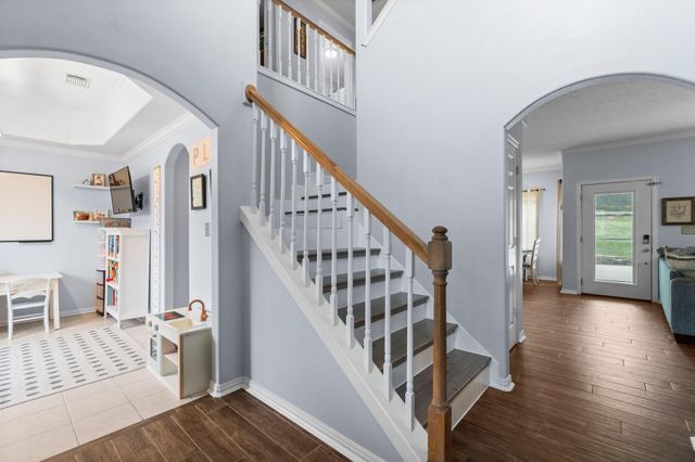 746 E Lake Drive, Livingston, TX 77351