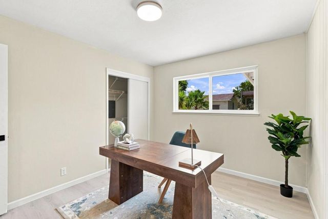 92 Welle Road, Crockett, CA 94525