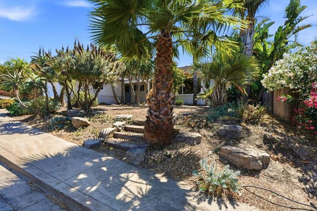 92 Welle Road, Crockett, CA 94525
