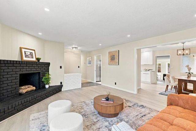92 Welle Road, Crockett, CA 94525