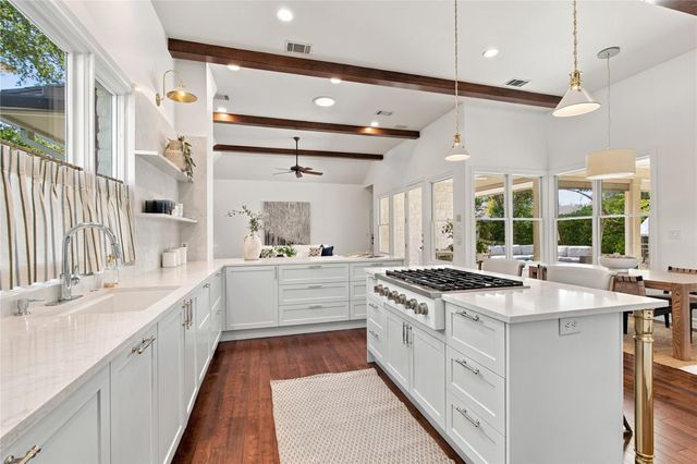 9001 Thickwoods CV, Austin, TX 78735