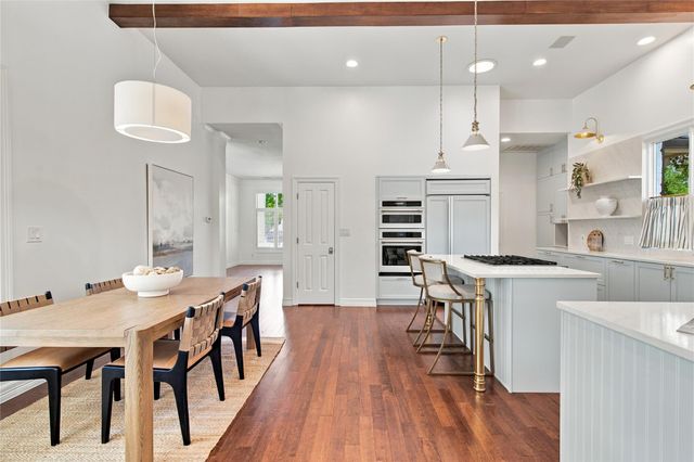 9001 Thickwoods CV, Austin, TX 78735