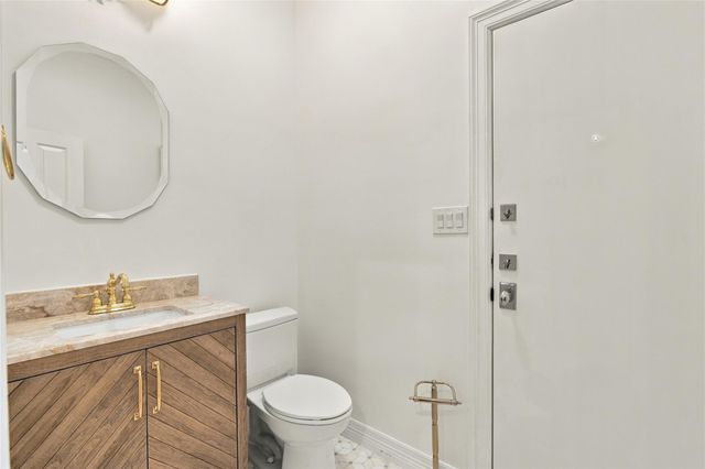 9001 Thickwoods CV, Austin, TX 78735