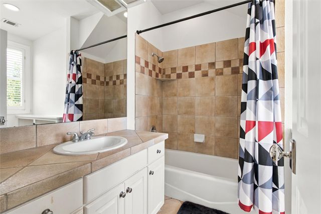 9001 Thickwoods CV, Austin, TX 78735