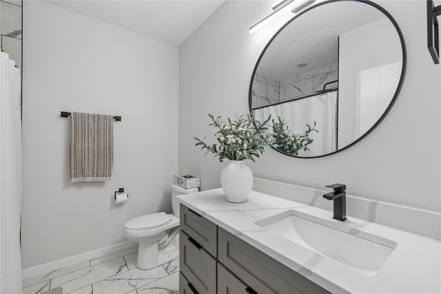 2985 Sunflower Drive, Waukee, IA 50263