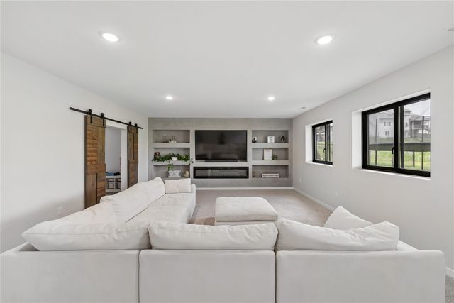 2985 Sunflower Drive, Waukee, IA 50263